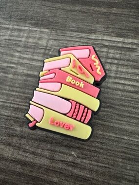 Book Lover Shoe Charm 5/$20